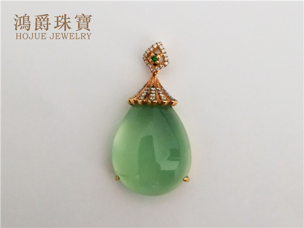 18K金葡萄石吊坠